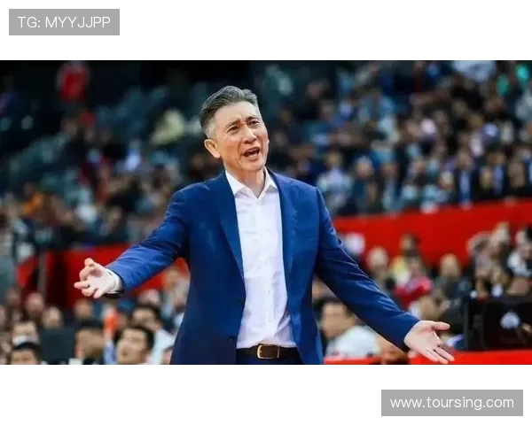 郑永刚直言阵地战非所长防守反击铸就球队胜利之路赛场策略解析